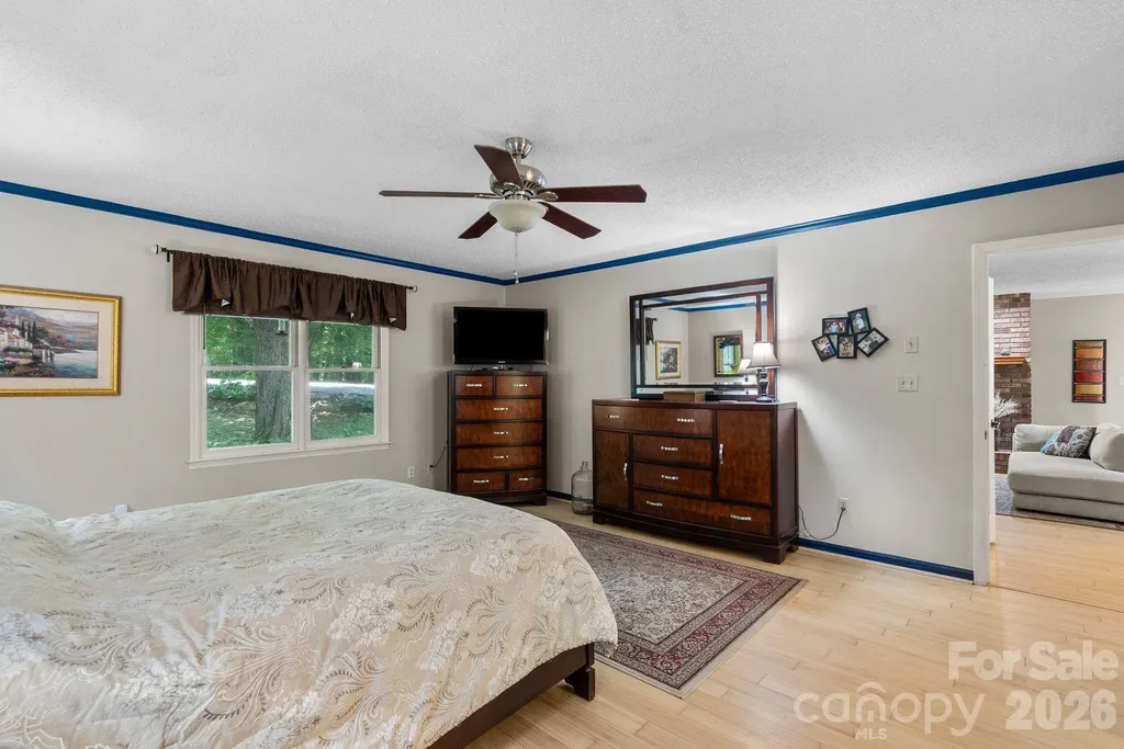15 Forest Ridge Lane Weaverville NC 28787