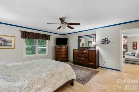 15 Forest Ridge Lane Weaverville NC 28787