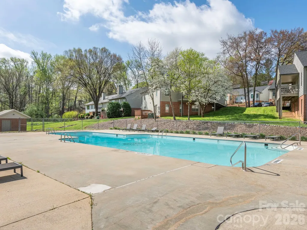 1005 Kenilworth Court NW Concord NC 28027