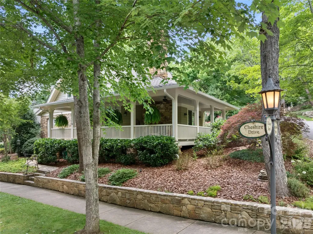 38 Cheshire Drive Black Mountain NC 28711