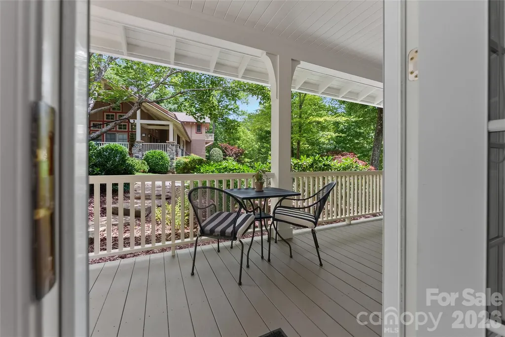 38 Cheshire Drive Black Mountain NC 28711
