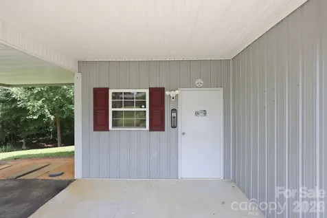 811 E 22nd Street Kannapolis NC 28083