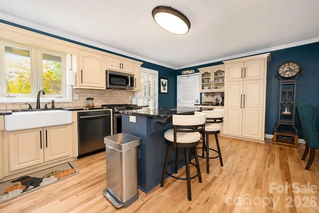3768 Glenn Oaks Drive Maiden NC 28650