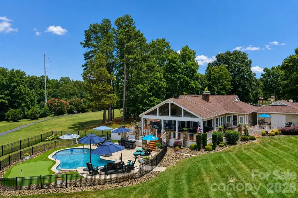 3768 Glenn Oaks Drive Maiden NC 28650