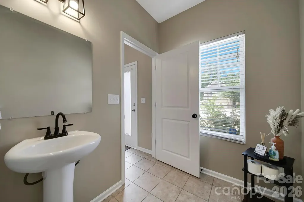 732 Sherman Street Gastonia NC 28056