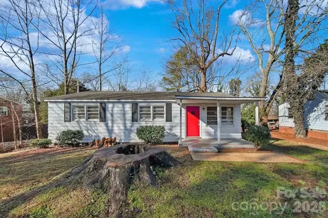 1512 N Deal Avenue Newton NC 28658