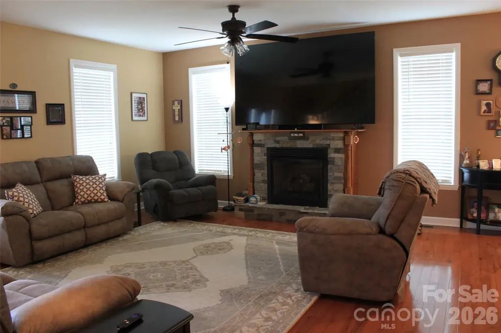 1185 Morningstar Lake Road Forest City NC 28043