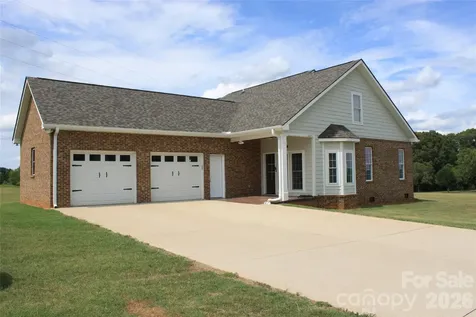 1185 Morningstar Lake Road Forest City NC 28043