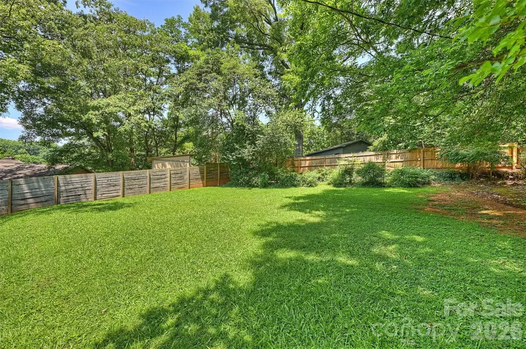 1211 Woodland Drive Charlotte NC 28205