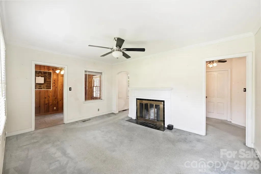 1211 Woodland Drive Charlotte NC 28205