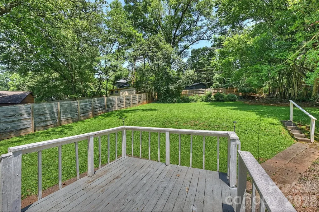 1211 Woodland Drive Charlotte NC 28205