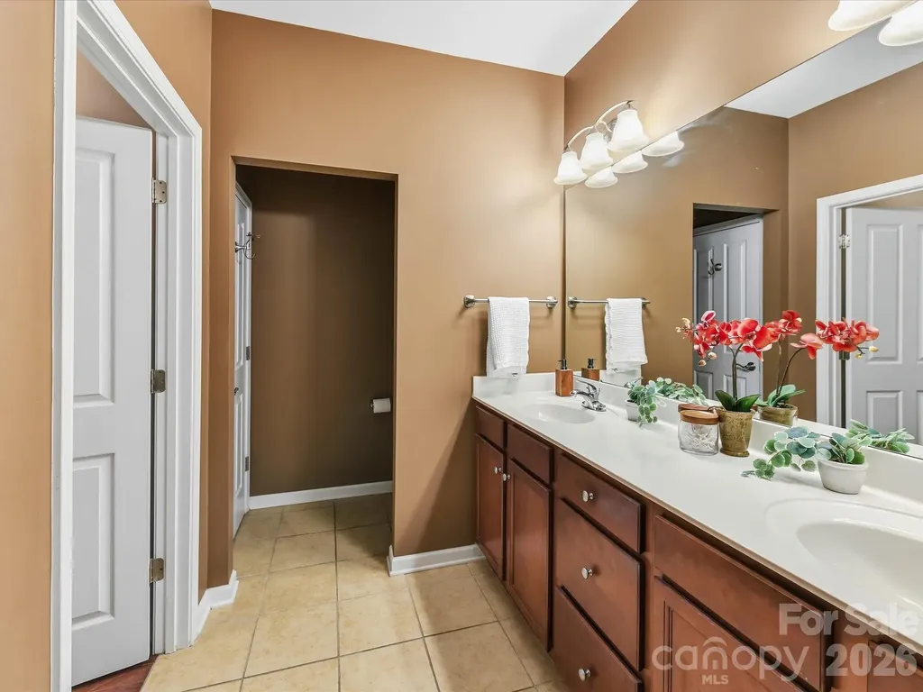 4415 Parkgate Drive Matthews NC 28105