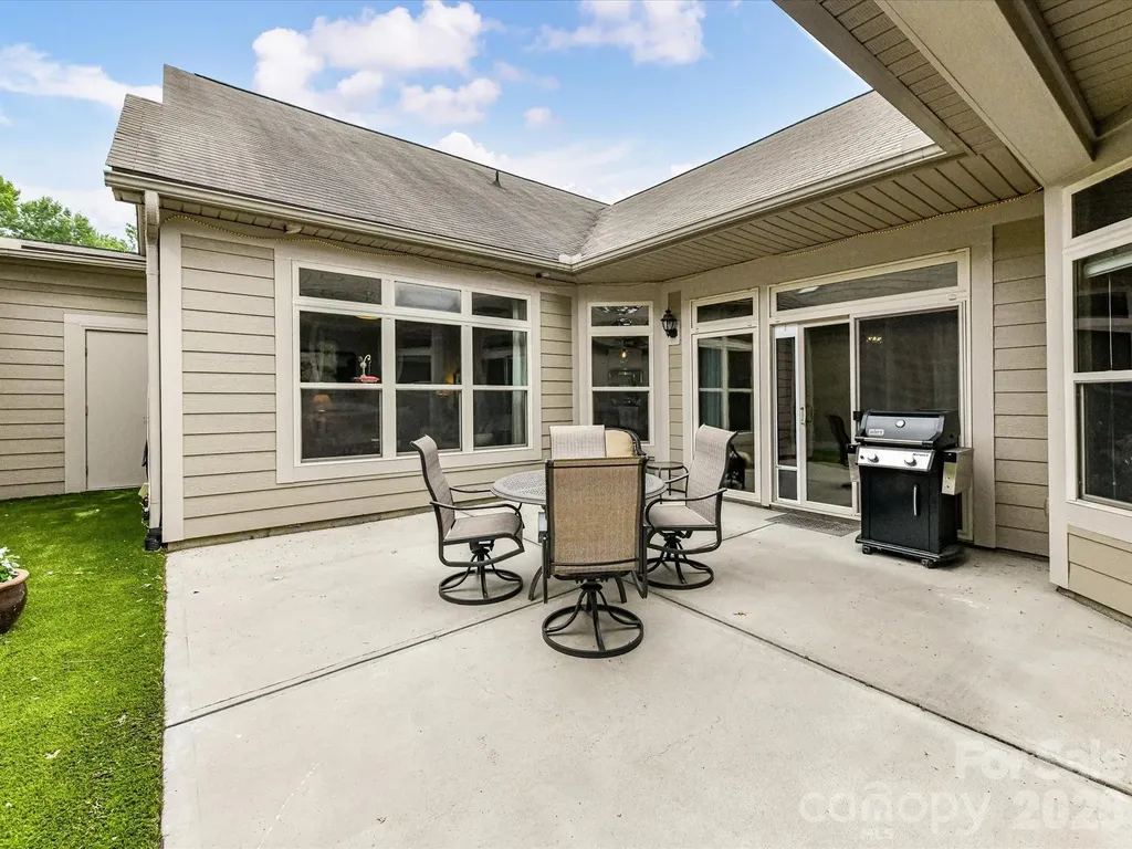 4415 Parkgate Drive Matthews NC 28105