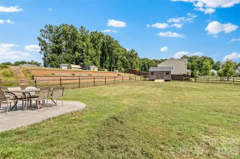 108 Sprucewood Court Advance NC 27006