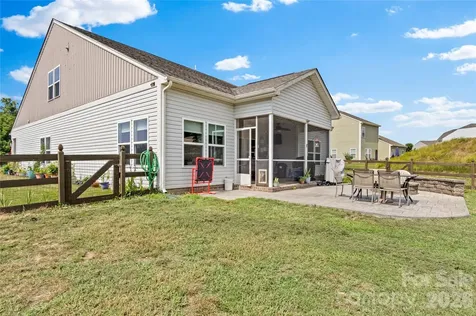 108 Sprucewood Court Advance NC 27006