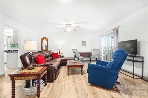 294 Riverview Boulevard Lexington NC 27292