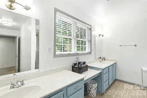 294 Riverview Boulevard Lexington NC 27292
