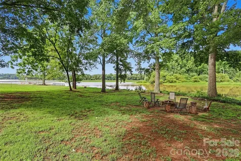 294 Riverview Boulevard Lexington NC 27292
