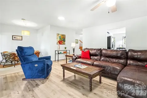 294 Riverview Boulevard Lexington NC 27292