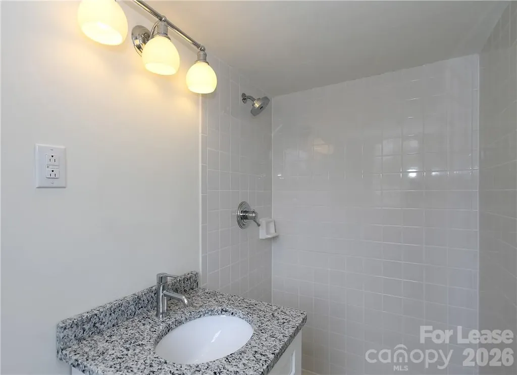 4808 Walden Court Charlotte NC 28210