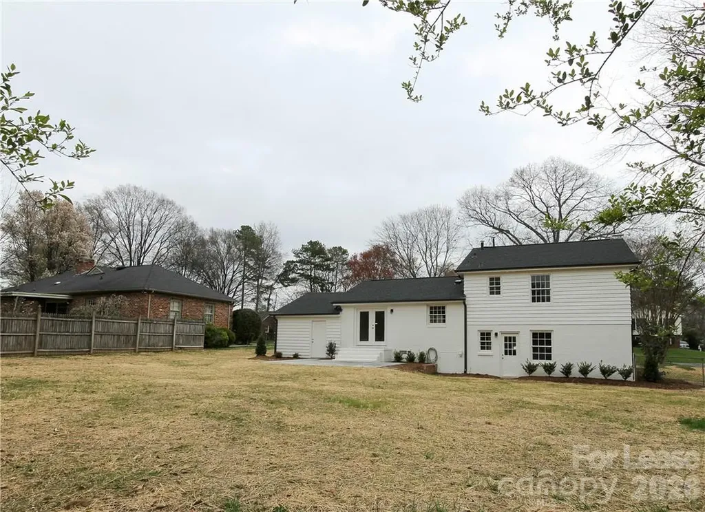 4808 Walden Court Charlotte NC 28210