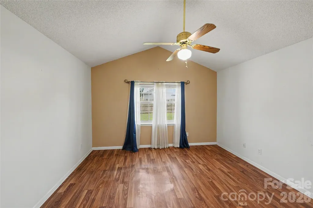 10439 Green Hedge Avenue Charlotte NC 28269