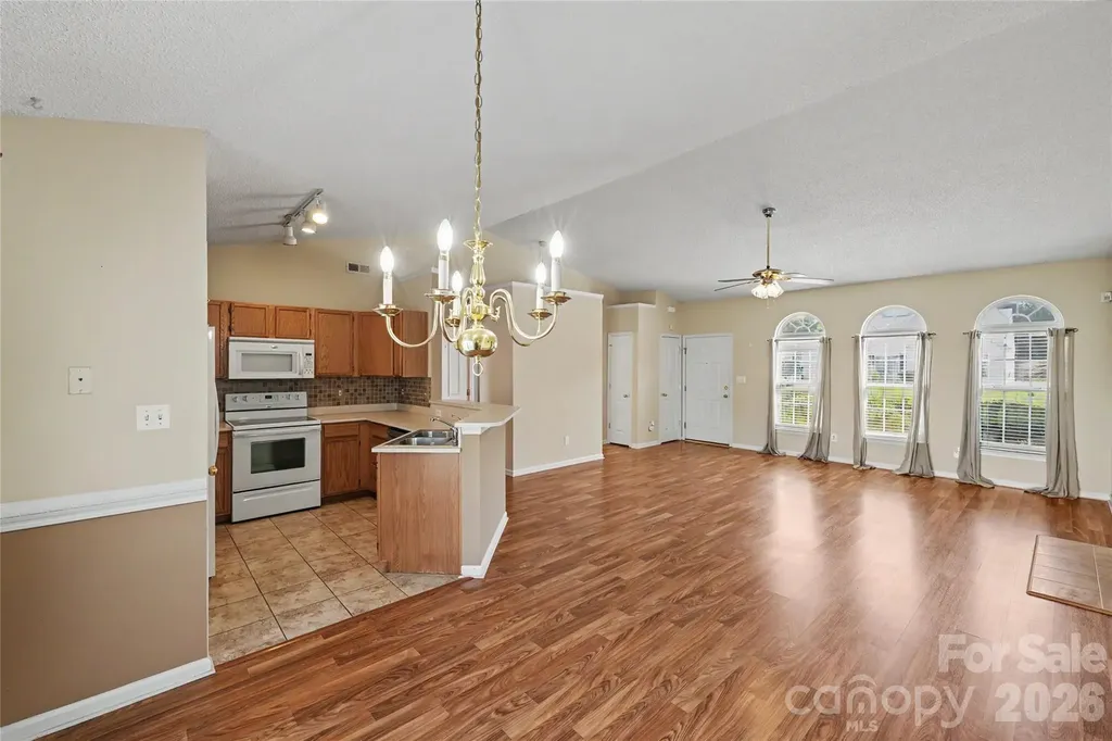 10439 Green Hedge Avenue Charlotte NC 28269