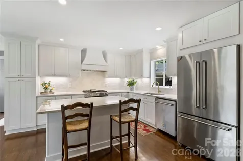 246 S Canterbury Road Charlotte NC 28211