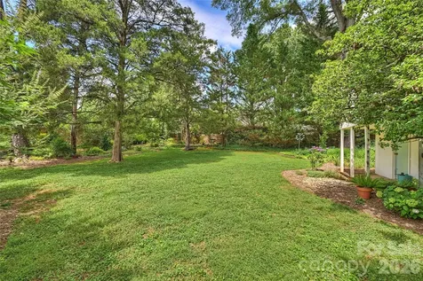 246 S Canterbury Road Charlotte NC 28211