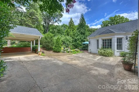 246 S Canterbury Road Charlotte NC 28211