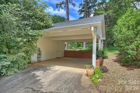 246 S Canterbury Road Charlotte NC 28211