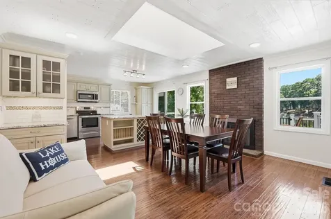 1031 Woodlake Lane Tega Cay SC 29708