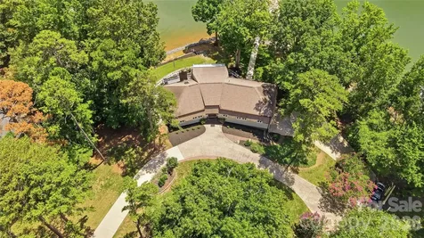 1031 Woodlake Lane Tega Cay SC 29708