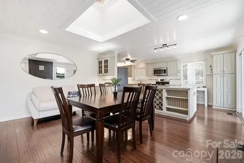 1031 Woodlake Lane Tega Cay SC 29708