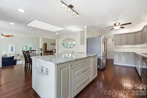 1031 Woodlake Lane Tega Cay SC 29708