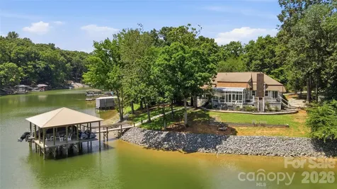 1031 Woodlake Lane Tega Cay SC 29708