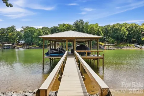 1031 Woodlake Lane Tega Cay SC 29708