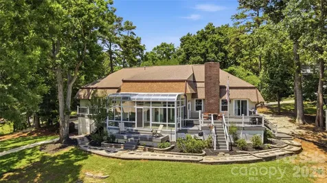1031 Woodlake Lane Tega Cay SC 29708