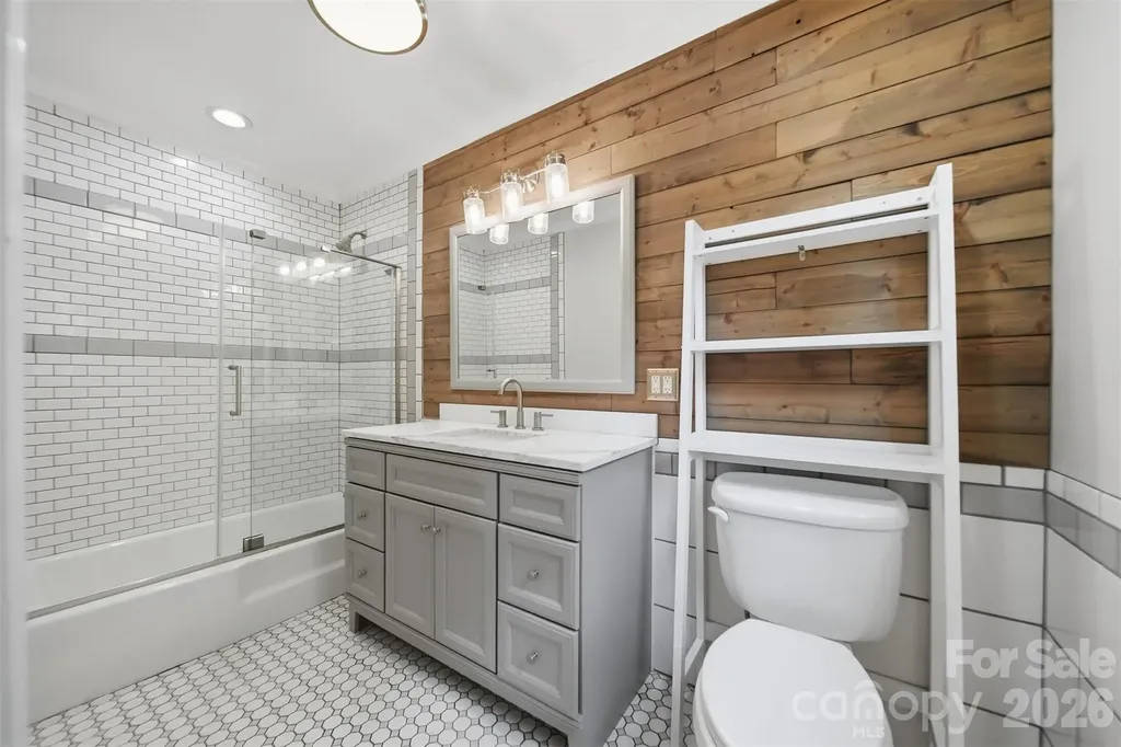 4421 Calico Road Lenoir NC 28645
