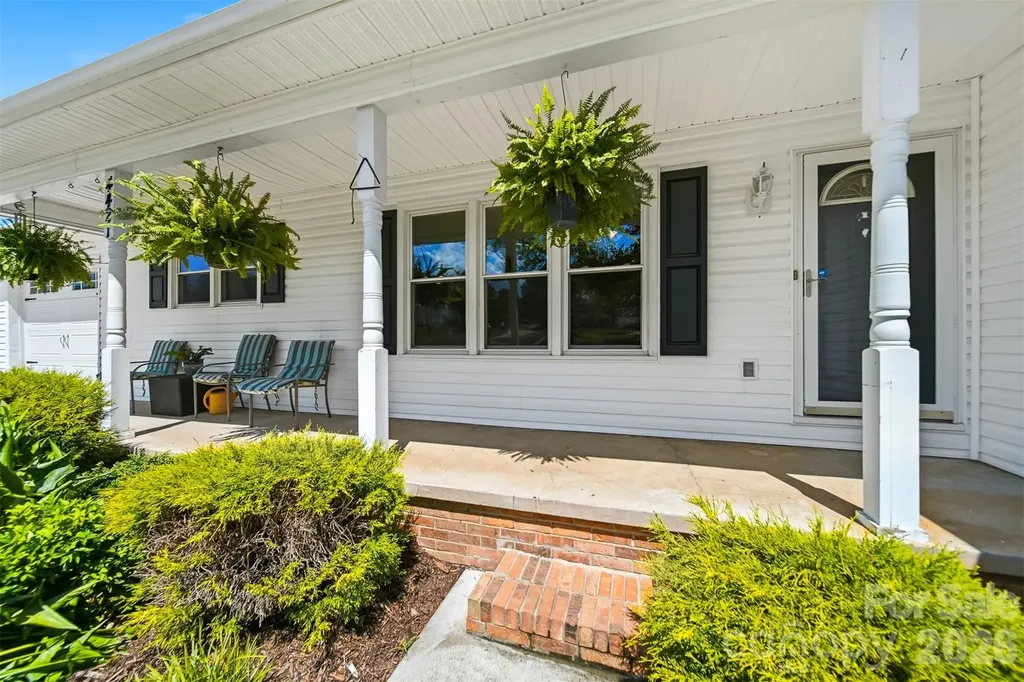 4421 Calico Road Lenoir NC 28645
