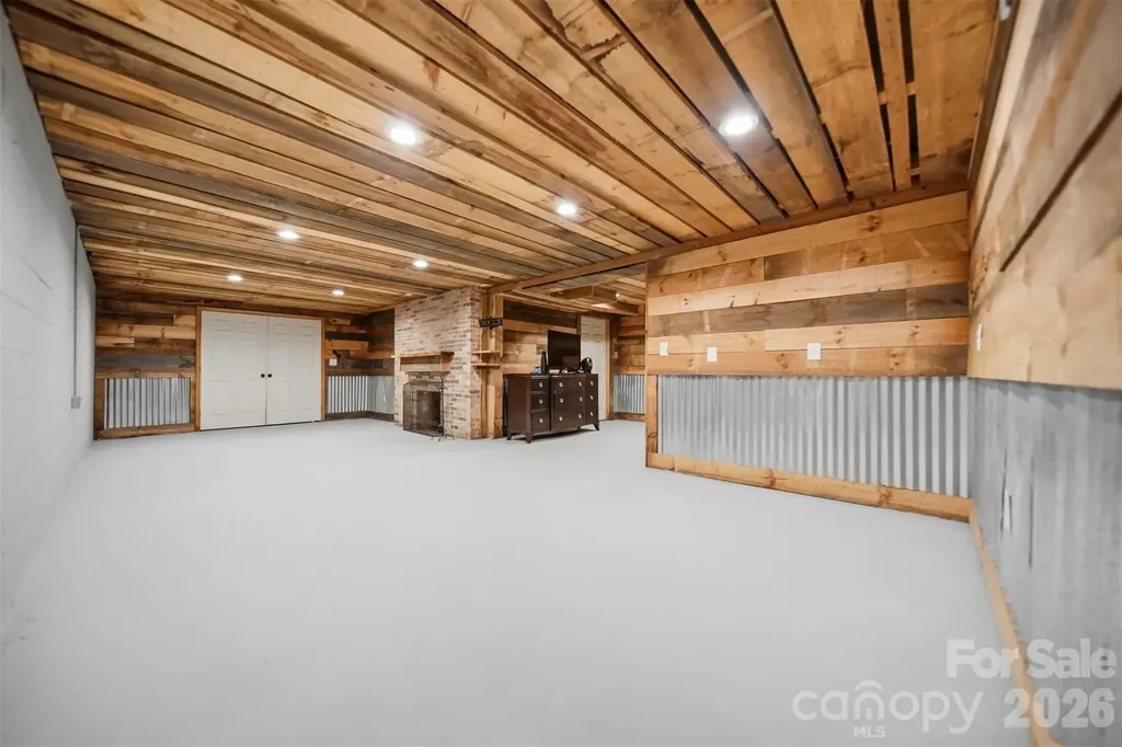 4421 Calico Road Lenoir NC 28645