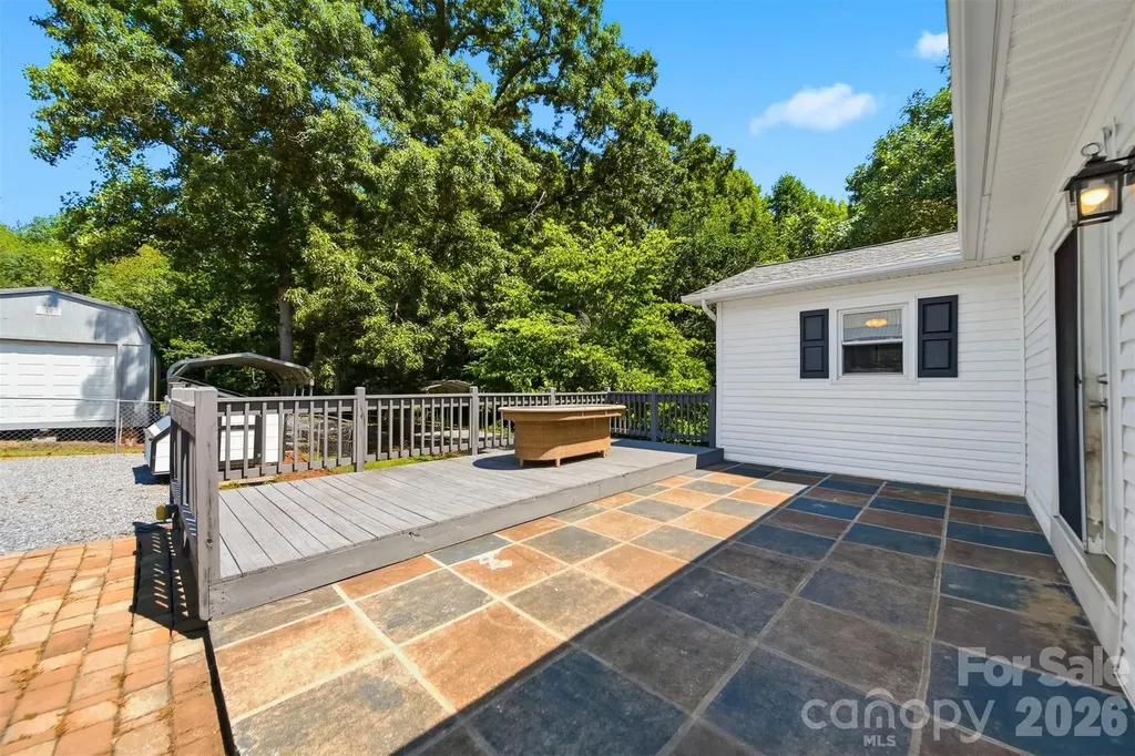 4421 Calico Road Lenoir NC 28645