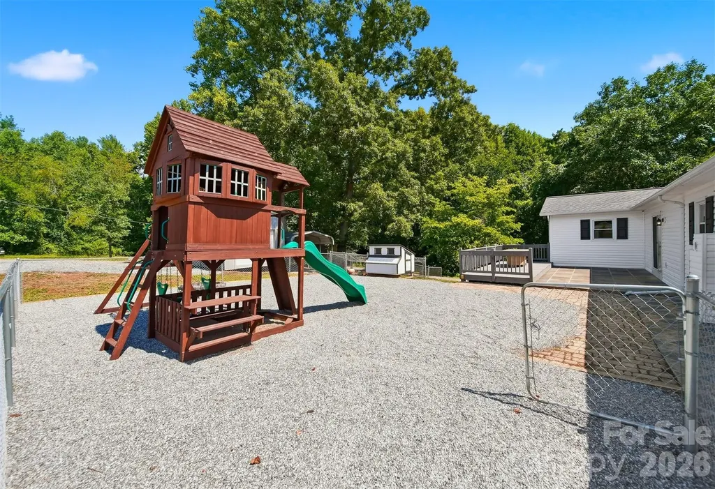 4421 Calico Road Lenoir NC 28645