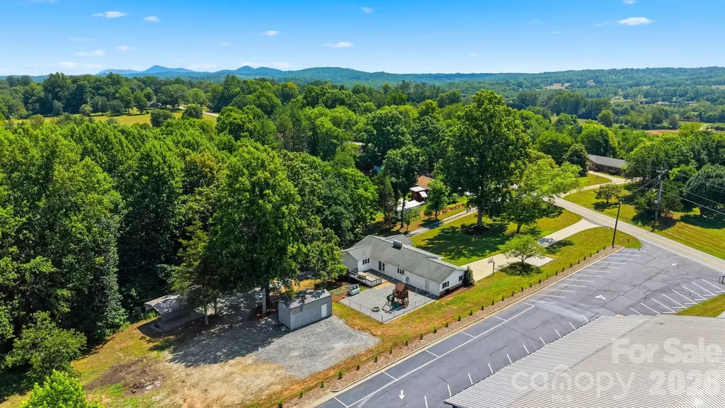 4421 Calico Road Lenoir NC 28645