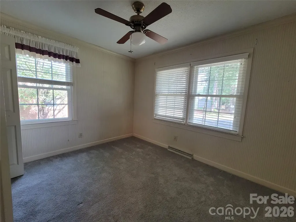 2318 Shaw Avenue Gastonia NC 28054