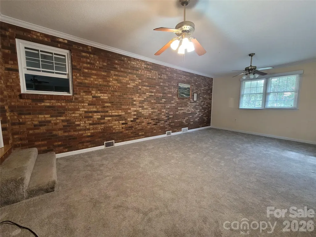2318 Shaw Avenue Gastonia NC 28054