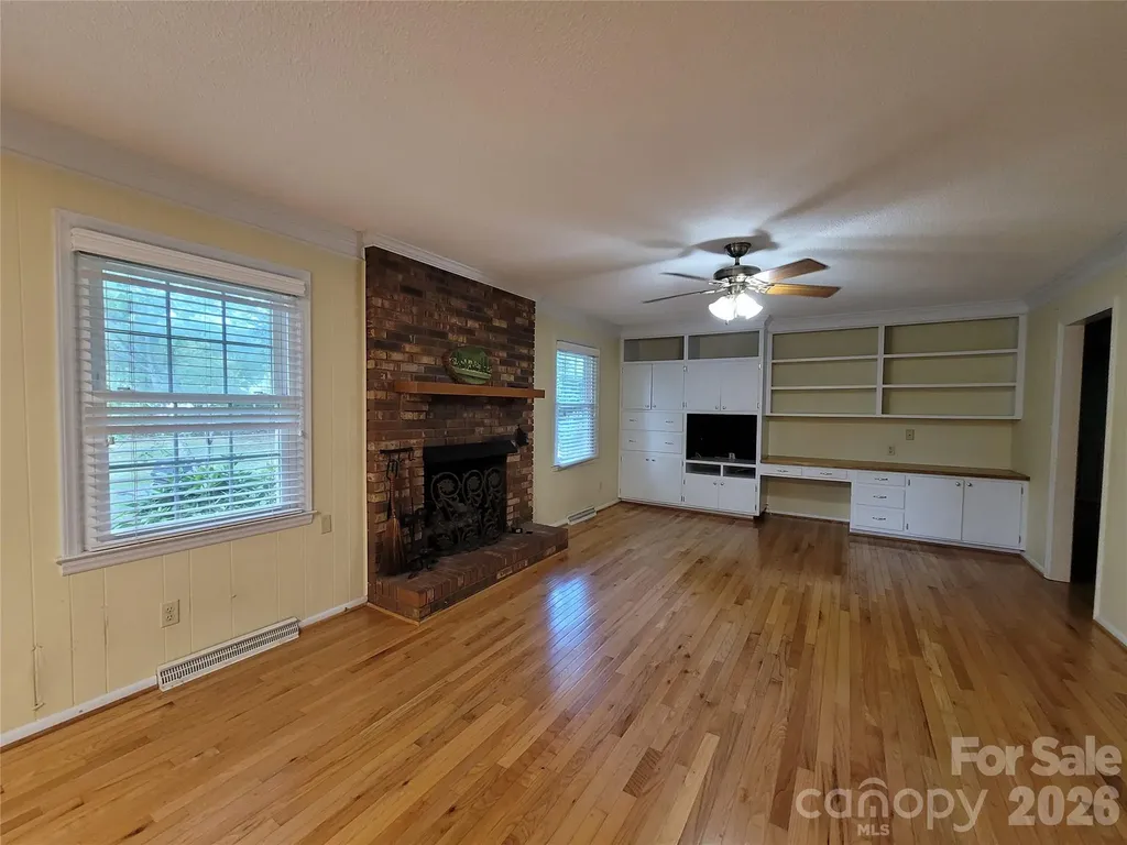 2318 Shaw Avenue Gastonia NC 28054