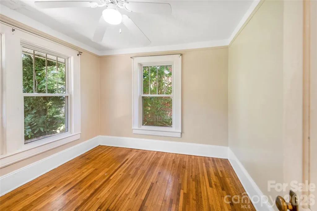 109 Forest Hill Drive Asheville NC 28803