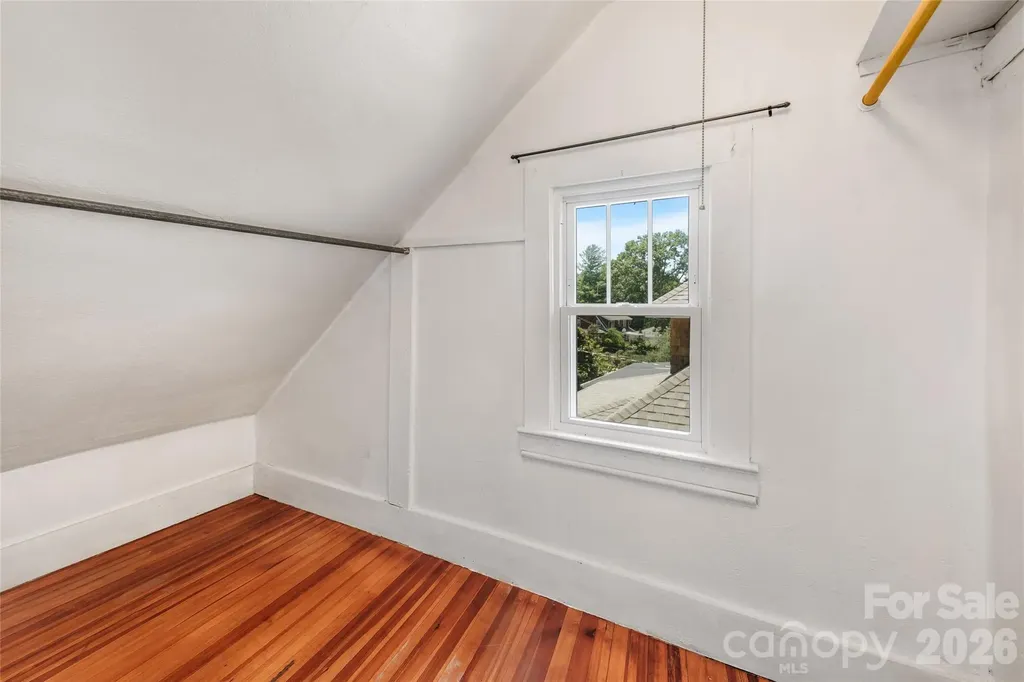 109 Forest Hill Drive Asheville NC 28803