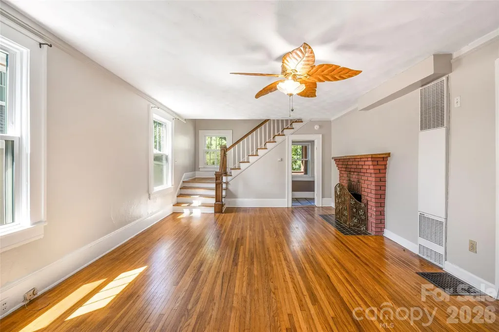 109 Forest Hill Drive Asheville NC 28803